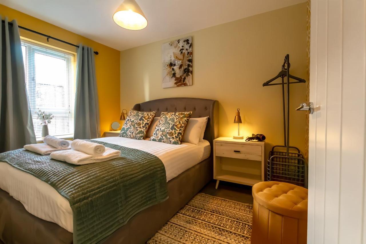 Charles St Chester City Townhouse By Rework Accommodation Bagian luar foto