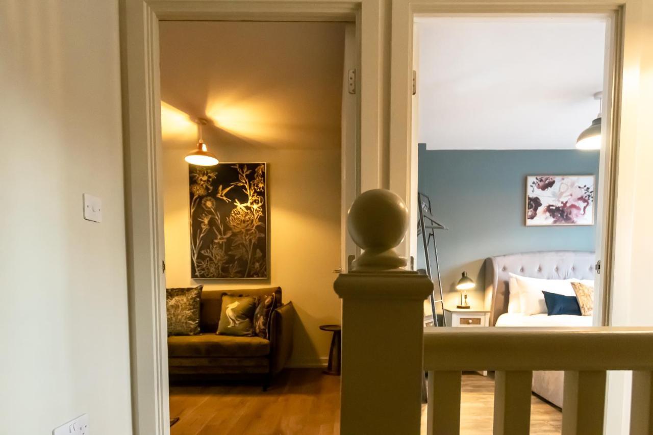 Charles St Chester City Townhouse By Rework Accommodation Bagian luar foto
