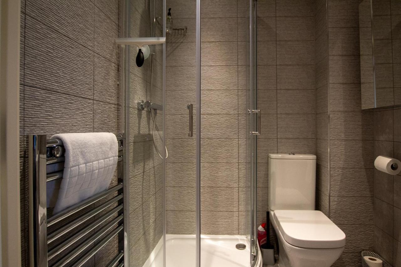 Charles St Chester City Townhouse By Rework Accommodation Bagian luar foto