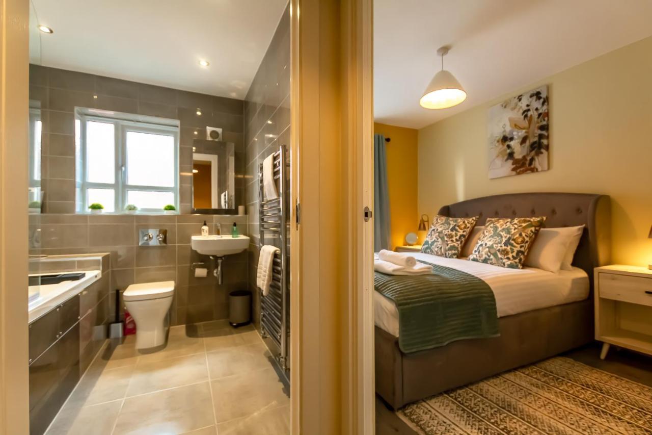 Charles St Chester City Townhouse By Rework Accommodation Bagian luar foto