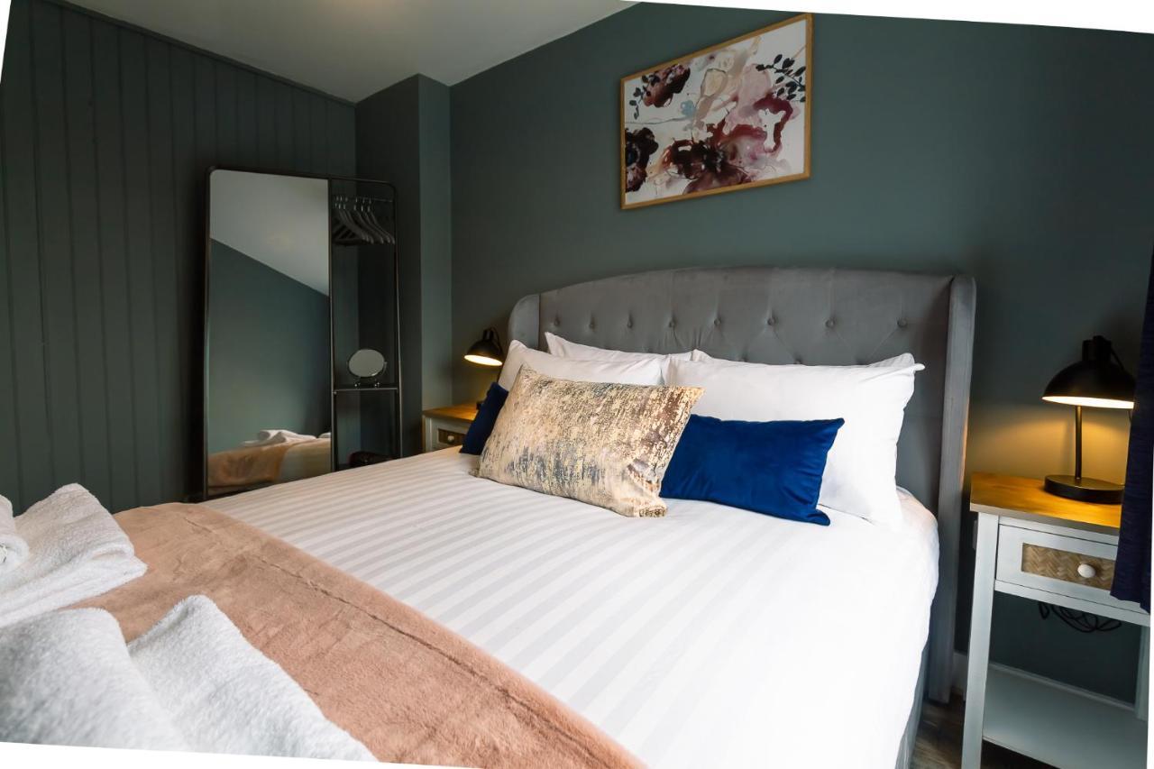 Charles St Chester City Townhouse By Rework Accommodation Bagian luar foto